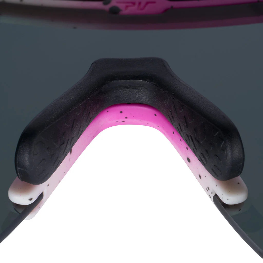 The Skysurfer Domestique Z87